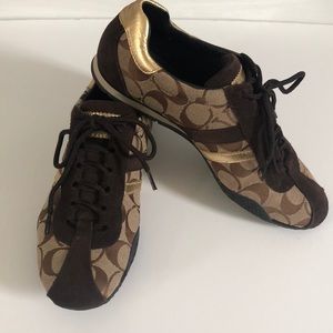 Coach logo sneakers